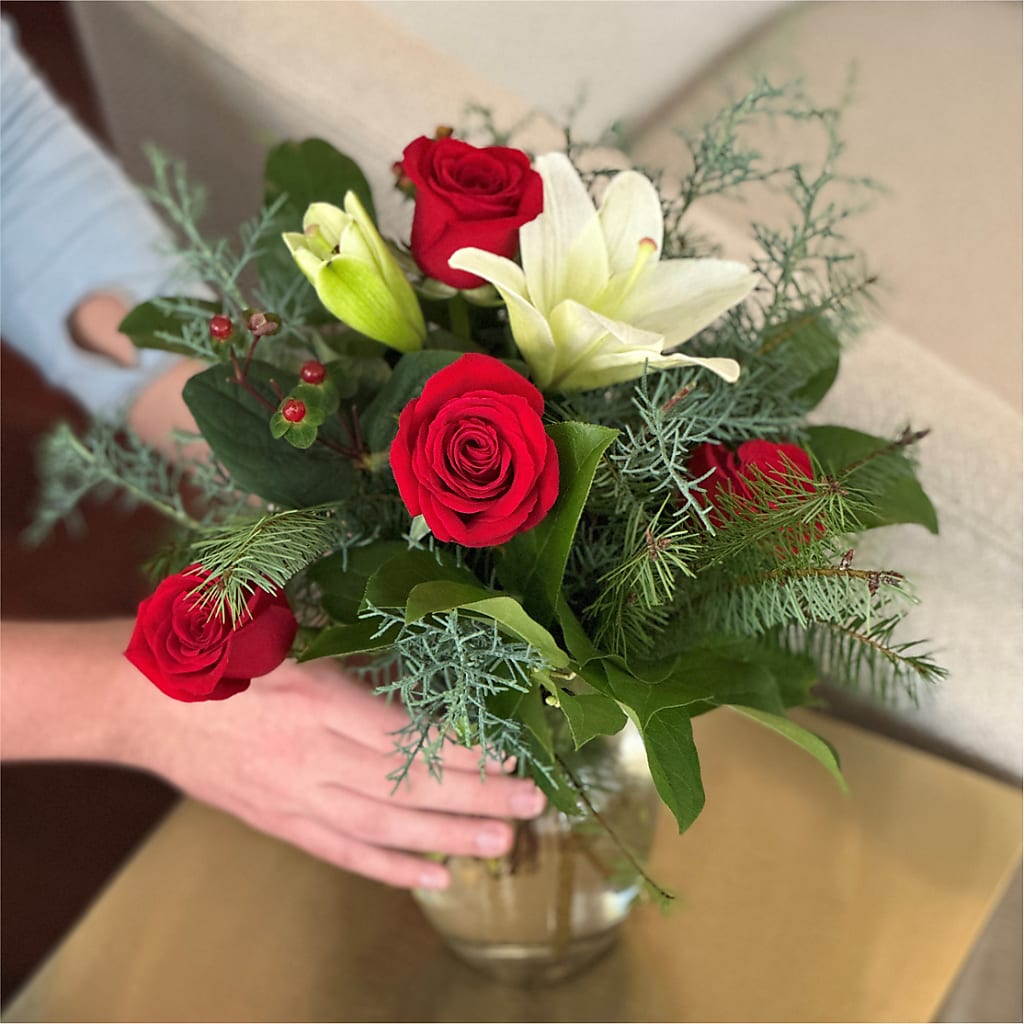 Glittering Lights Bouquet –  Heliconia Flowers Of Colombia, Cuddebackville NY