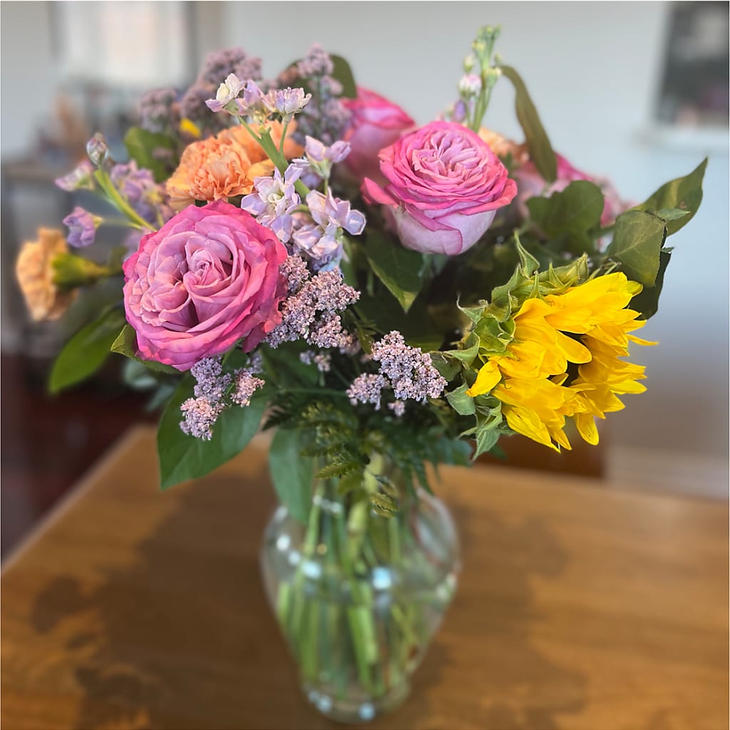 Yellow Brick Road Bouquet –  Heliconia Flowers Of Colombia, Cuddebackville NY