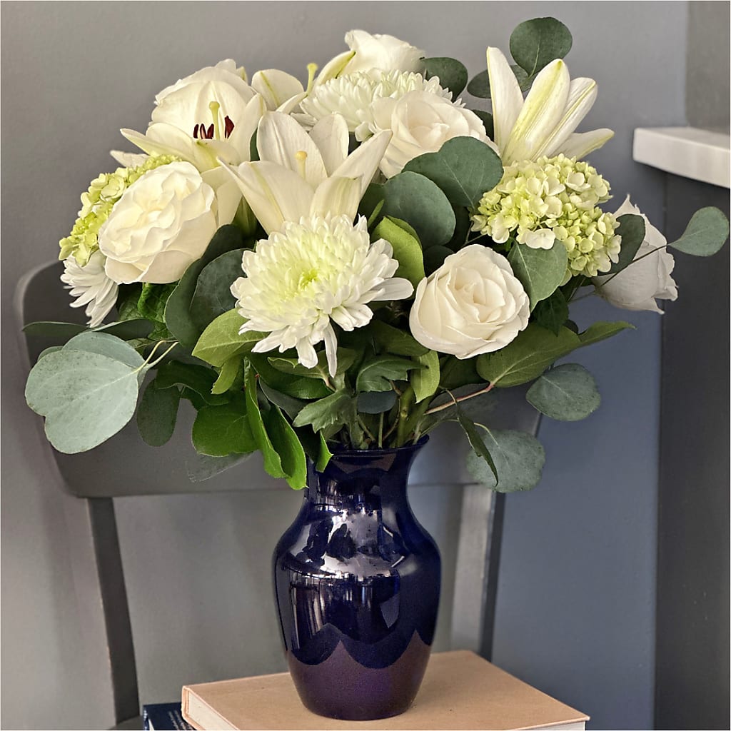 Snowy Dreams Bouquet –  Heliconia Flowers Of Colombia, Cuddebackville NY
