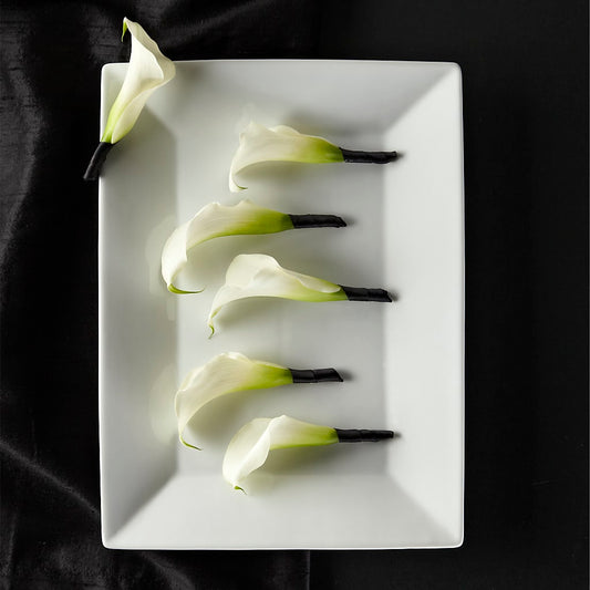 Calla Lily Promise Boutonniere –  Heliconia Flowers Of Colombia, Cuddebackville NY