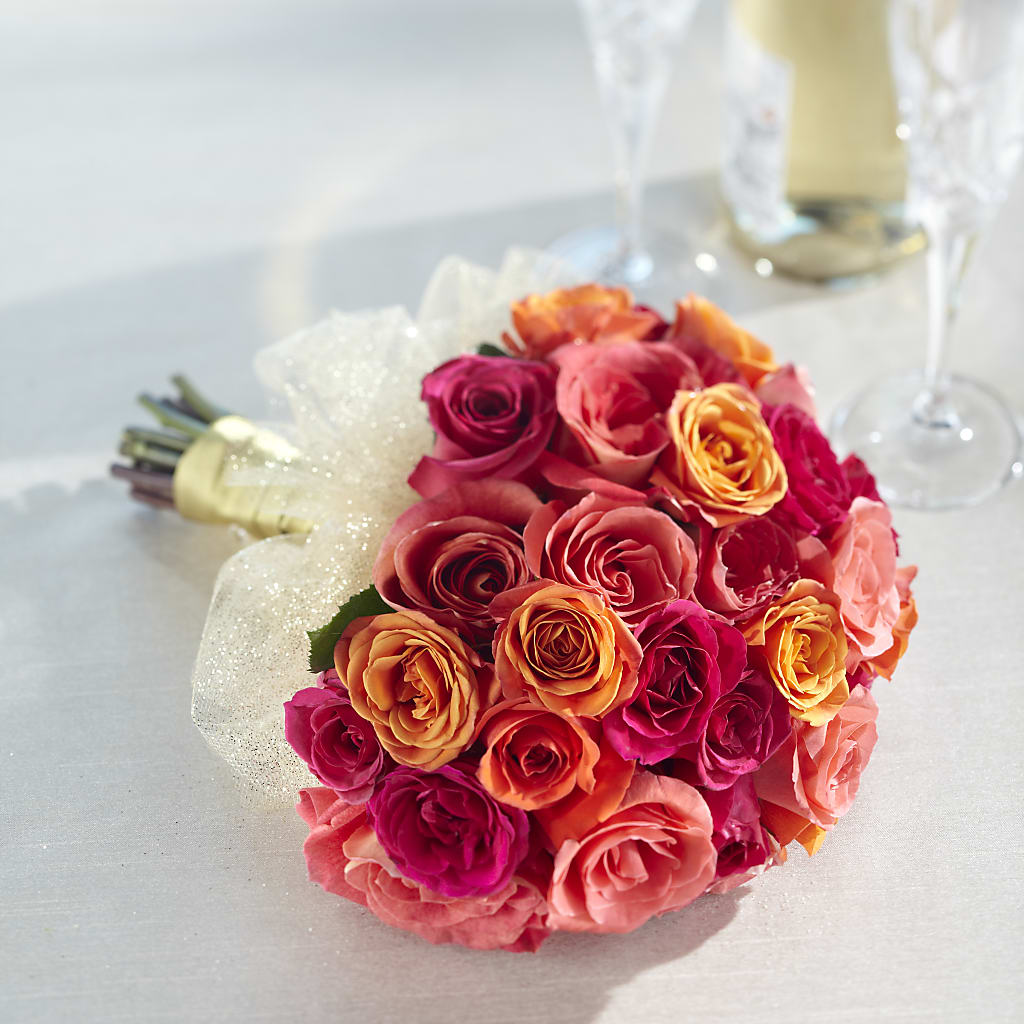 Sweet Roses Bouquet –  Heliconia Flowers Of Colombia, Cuddebackville NY