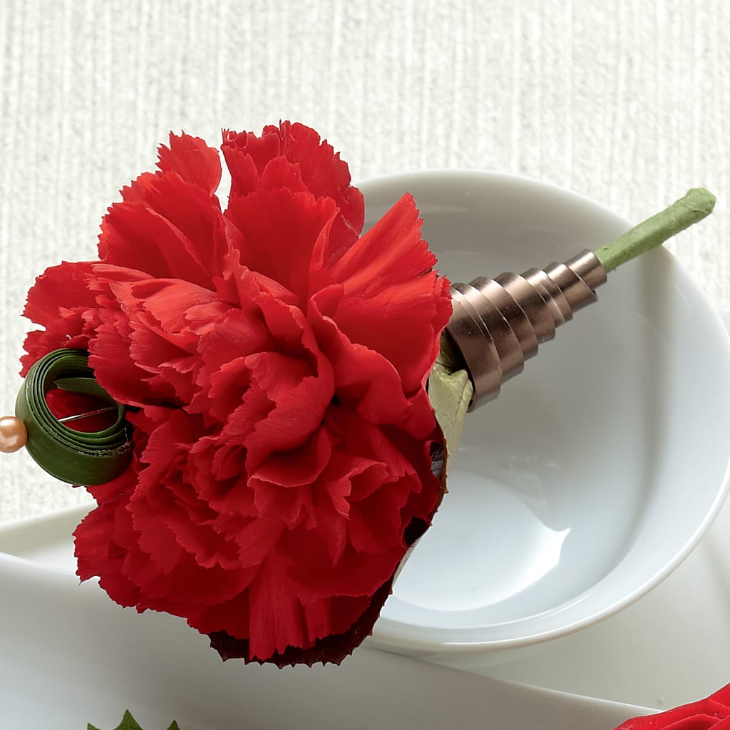 Red Carnation Boutonniere –  Heliconia Flowers Of Colombia, Cuddebackville NY